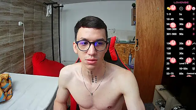 angelicious  online show from 10.03.25