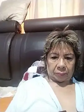 Snapshot of OliviaMorris1 chatting on 05.18.26 OliviaMorris1 online show from 05.18.26
