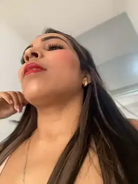 Snapshot of Rosa_25x chatting on 07.28.26 Rosa 25x online show from 07.28.26