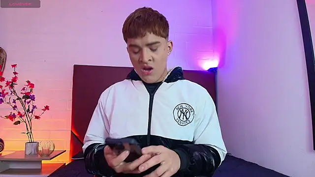 Lucass love online show from 04.07.26