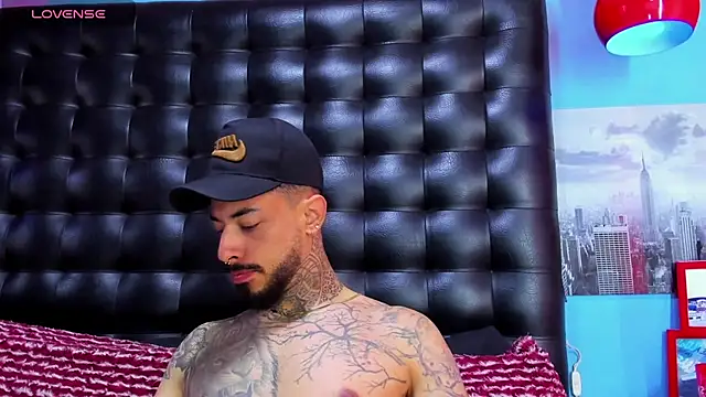 VinzenzRizzo online show from 07.14.26