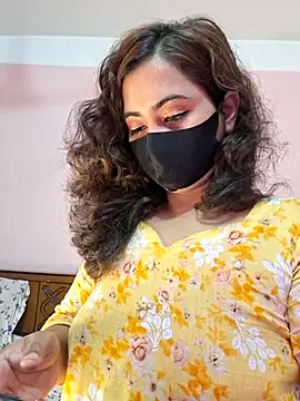 Snapshot of Bristy- chatting on 02.02.26 Bristy- online show from 02.02.26