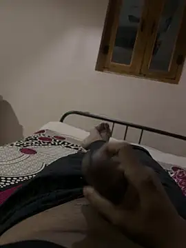 Snapshot of tippytop_311 chatting on 10.05.25 tippytop 311 online show from 10.05.25