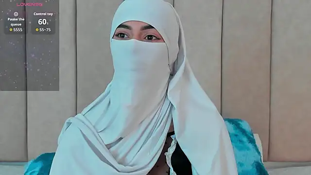  Zahiira  online show from 02.20.26