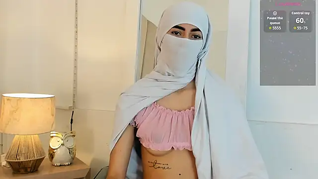  Zahiira  online show from 06.03.26