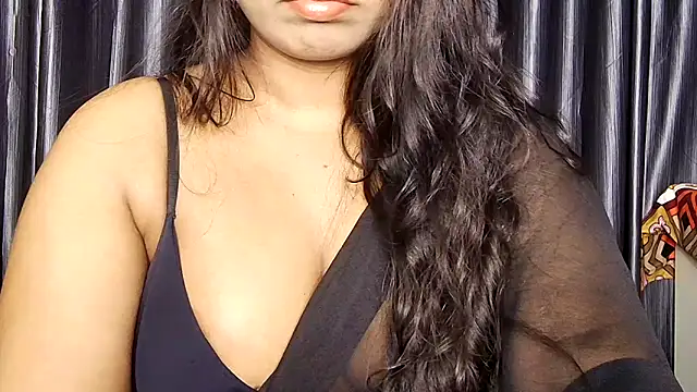 Webrowncouple online show from 02.03.26