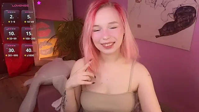 NaomiYoru online show from 05.13.26