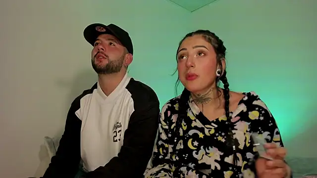 Snapshot of lola_n_apolo chatting on 09.09.25 lola n apolo online show from 09.09.25