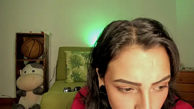 Snapshot of lola_n_apolo chatting on 10.13.25 lola n apolo online show from 10.13.25