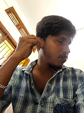 Snapshot of rohanh234 chatting on 10.08.25 rohanh234 online show from 10.08.25