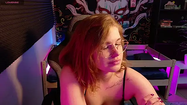 SophieMurrr online show from 05.08.26