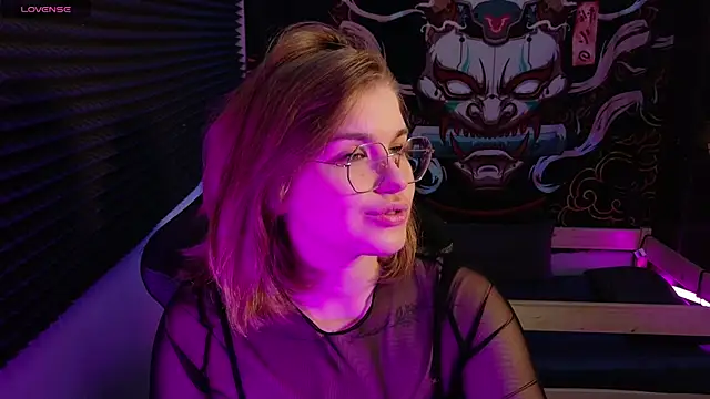 SophieMurrr online show from 05.09.26
