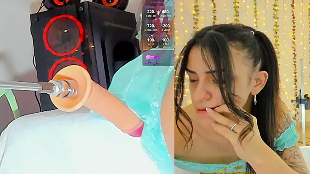 Kitty  Rose   online show from 10.15.25