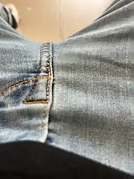 Snapshot of kamo012000 chatting on 10.06.25 kamo012000 online show from 10.06.25