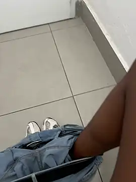 kamo012000 online show from 02.19.26