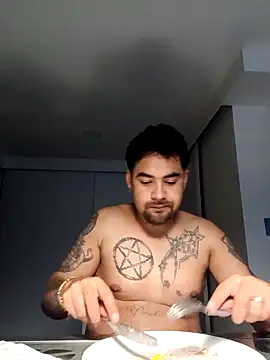 Maximo cum27 online show from 03.22.26