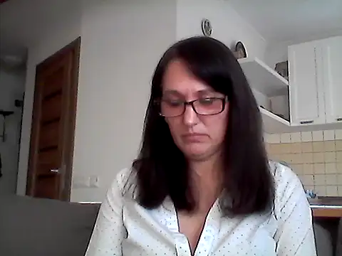 Snapshot of Elena48324 chatting on 04.30.26 Elena48324 online show from 04.30.26