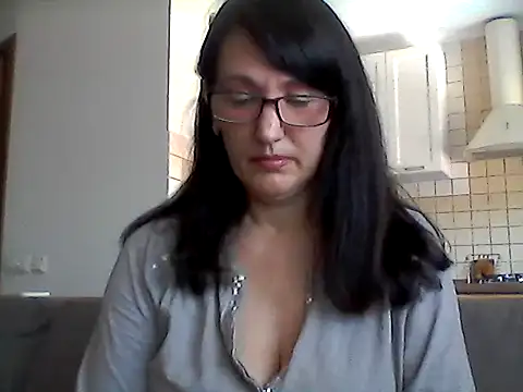 Snapshot of Elena48324 chatting on 05.02.26 Elena48324 online show from 05.02.26