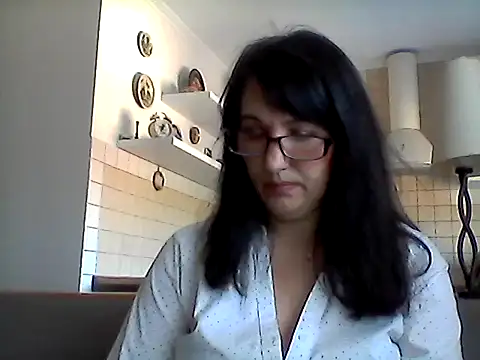 Snapshot of Elena48324 chatting on 05.03.26 Elena48324 online show from 05.03.26