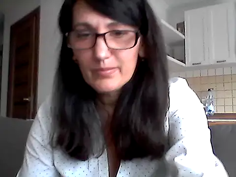 Snapshot of Elena48324 chatting on 05.16.26 Elena48324 online show from 05.16.26