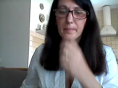 Snapshot of Elena48324 chatting on 05.30.26 Elena48324 online show from 05.30.26