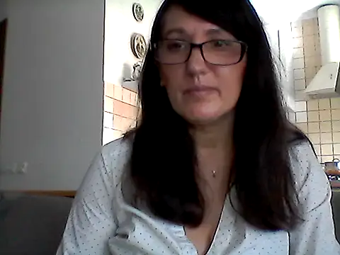 Snapshot of Elena48324 chatting on 06.07.26 Elena48324 online show from 06.07.26