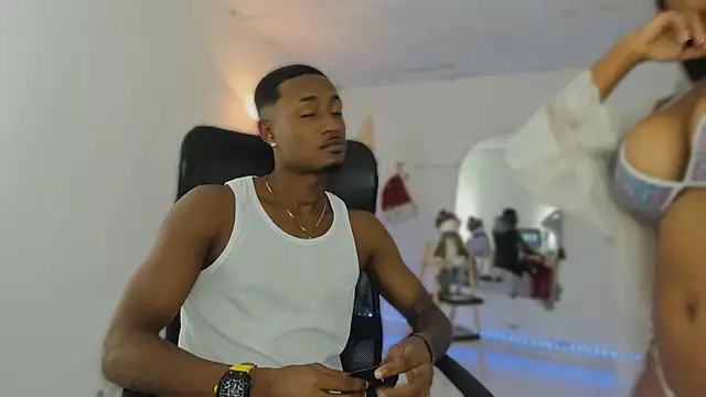 Snapshot of AbonySex69 chatting on 12.19.25 AbonySex69 online show from 12.19.25