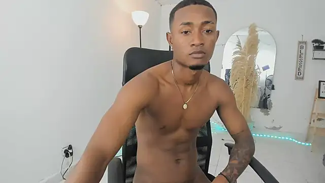 Snapshot of AbonySex69 chatting on 01.13.26 AbonySex69 online show from 01.13.26