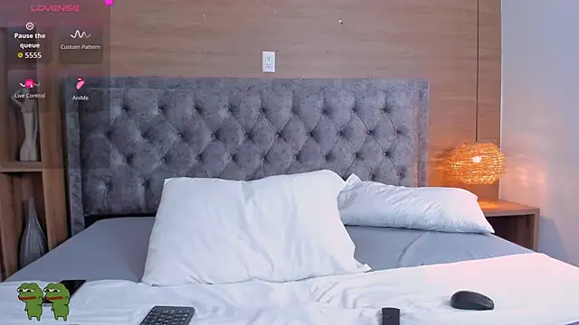 01 ashley online show from 03.25.26