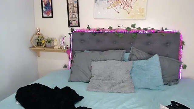 valentini villa online show from 02.06.26