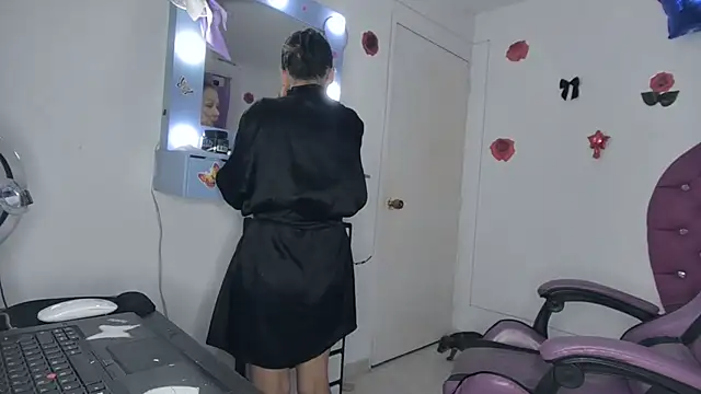 soffy rosses online show from 07.18.26