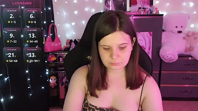 Snapshot of AmyVibess chatting on 09.14.25 AmyVibess online show from 09.14.25