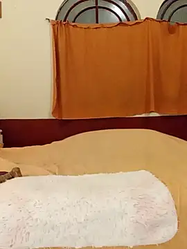 BlanquitaMexicana online show from 10.17.25