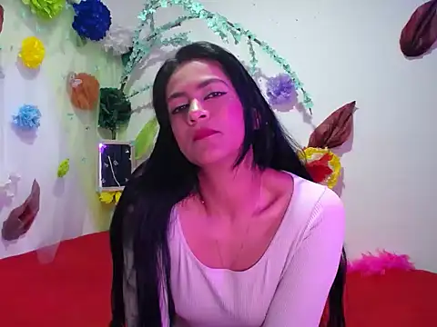 FernandaRui online show from 09.08.25