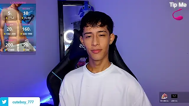 Danny cute 05 online show from 10.21.25