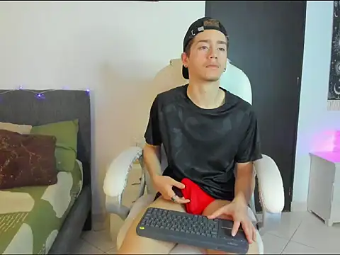 ThiagooJames online show from 02.07.26