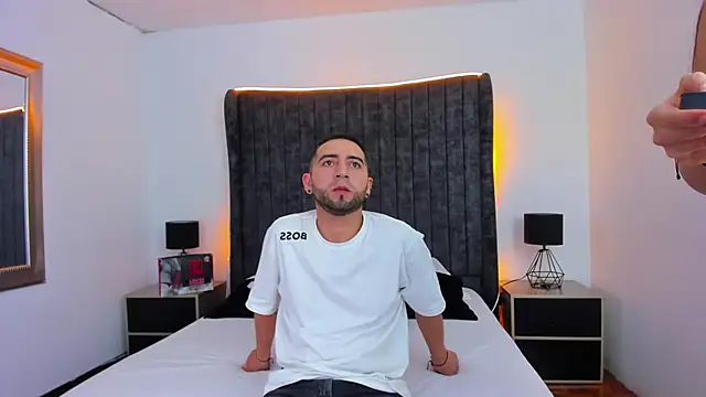 Lushian  online show from 01.18.26