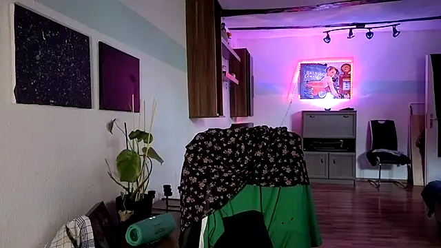 Seductively4 20 online show from 07.23.26