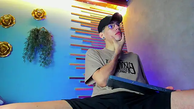 david huge online show from 10.24.25