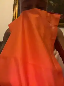 Snapshot of OfferedTearing chatting on 10.29.25 OfferedTearing online show from 10.29.25