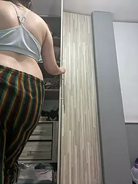 Megan colsom online show from 02.08.26