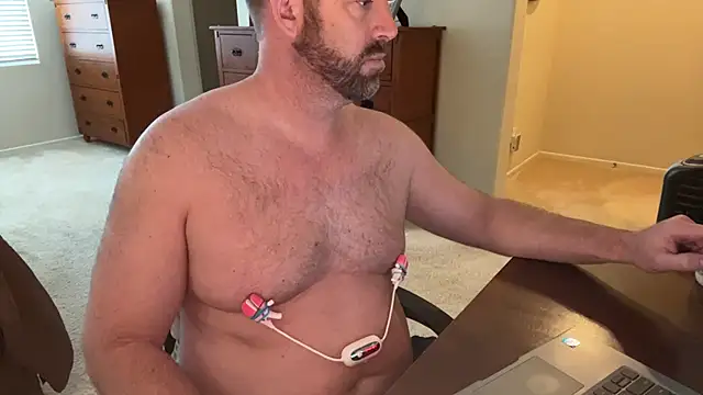 Snapshot of spongers1402 chatting on 03.31.26 spongers1402 online show from 03.31.26