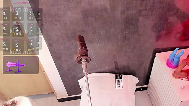 Snapshot of sharlotthe_bigass chatting on 03.02.26 sharlotthe bigass online show from 03.02.26