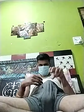 Snapshot of yagyii chatting on 10.25.25 yagyii online show from 10.25.25