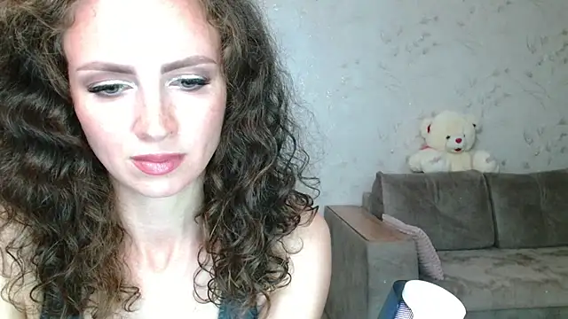 Snapshot of Amber_Carrol chatting on 07.06.26 Amber Carrol online show from 07.06.26
