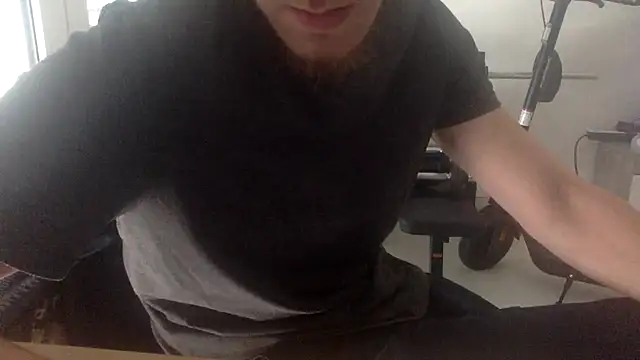 Dareeee93 online show from 05.13.26
