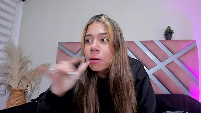 Rachell criss online show from 06.02.26