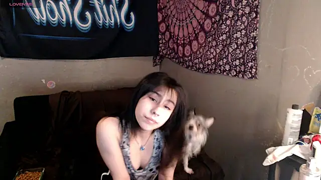 London Ray online show from 04.09.26