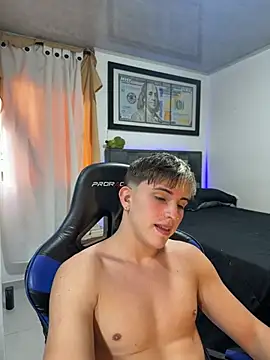 Snapshot of Justin_trevor1 chatting on 06.04.26 Justin trevor1 online show from 06.04.26