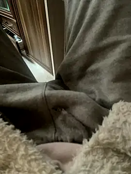 Snapshot of darksagax1 chatting on 11.18.25 darksagax1 online show from 11.18.25